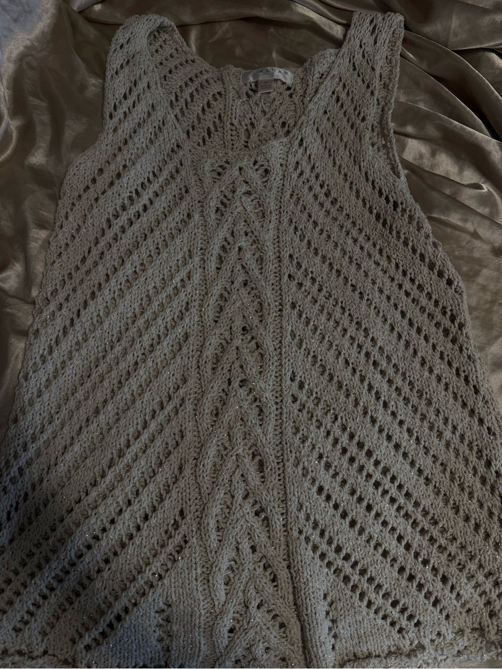 Kenar Cream Open-Knit Cable V-Neck Sweater Tank